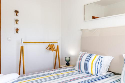 Sublime Sun and Van By Meco Stays - image 5