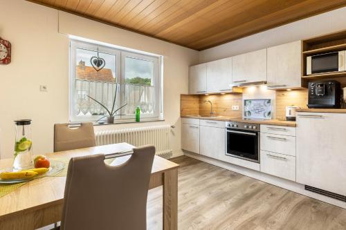 virtuve, Ferienwohnung Landblick in Homberg (Efze)