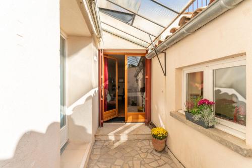 Viesnīcas āriene, Maison avec vue sur les Alpilles in Les Angles (Languedoc-Roussillon)