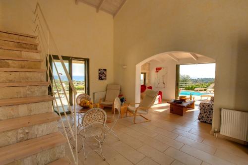 Exterior view, Villa Mataki Ideales Resort in Trapezaki Beach