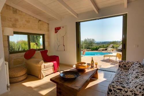 Exterior view, Villa Mataki Ideales Resort in Trapezaki Beach