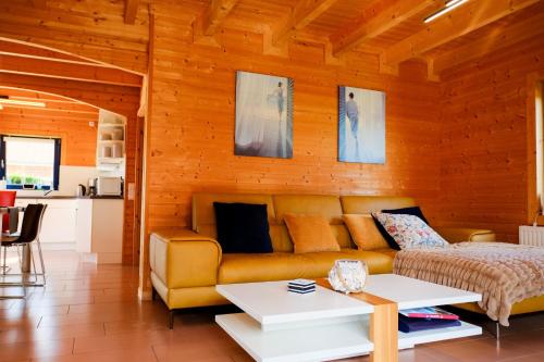 Viesnīcas āriene, Ferienhaus Auszeit am See in Walchum