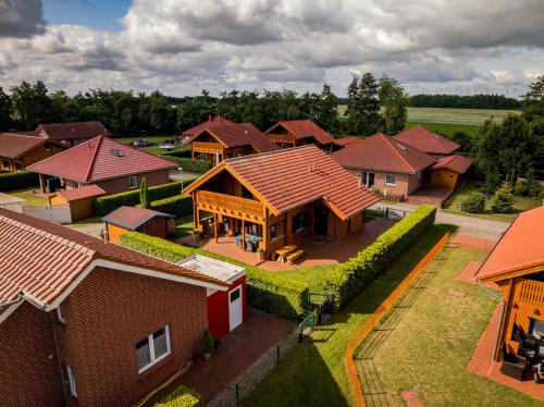 Viesnīcas āriene, Ferienhaus Auszeit am See in Walchum