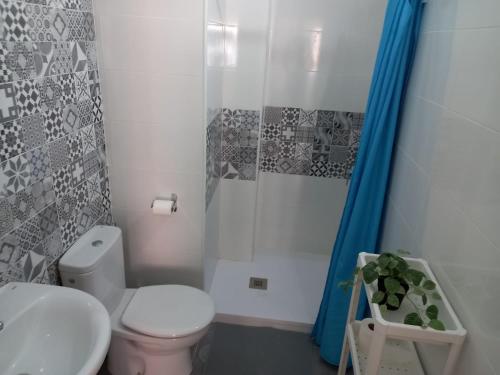 Centric apartment in Malaga - image 3