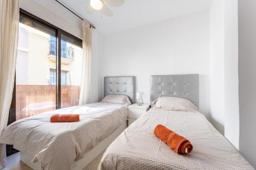 Town Apartment in Fuengirola Centre - image 2