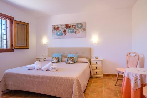 Casa Cristina Ibiza - Tap to explore photos