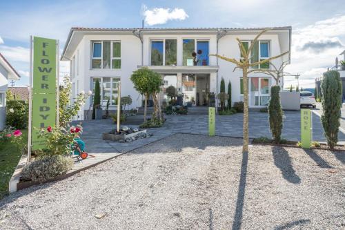 Exterior view, Ferienwohnung Orchidee in Sipplingen