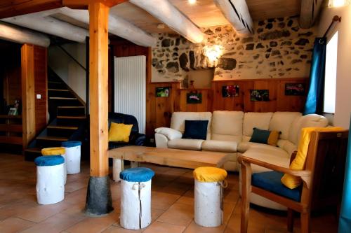 A szálláshely kívülről, Gîte De La Poucinière (Gite De La Pouciniere) in Saint Sauves D'Auvergne