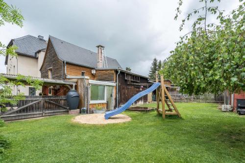 Viesnīcas āriene, Chalet Kunterbunt in Zeulenroda-Triebes