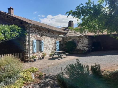 Domaine du Plan Del Poux Gite Rural gîte à louer Senaux