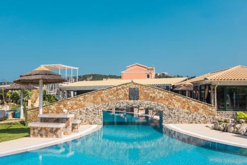 Mirage Arillas Studio Type A10, Arillas
