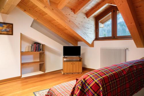  Residence Chalet Provenzale in Acceglio