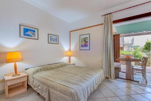 2 bedrooms, 3 beds