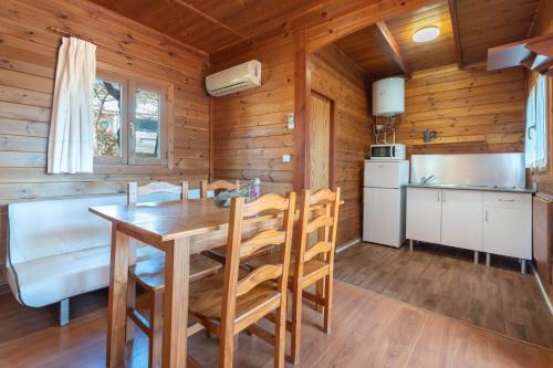 virtuve, Falaguera Cabaña 1 (Falaguera Cabana 1) in Barx