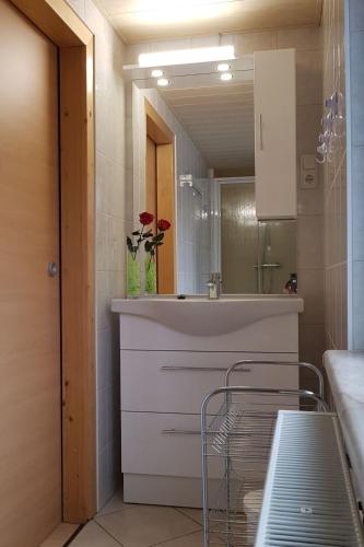 Vannas istaba, Apartment Berndt by Interhome in Meuselbach - Schwarzmuhle