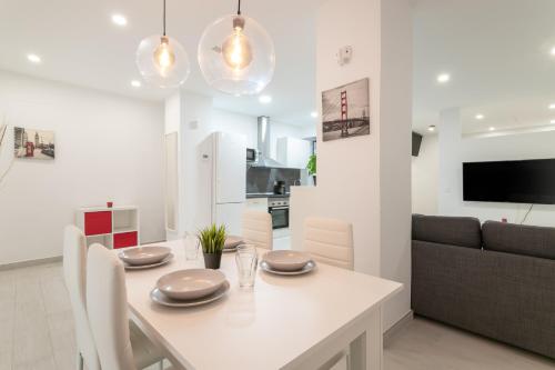Alison's apartment - image 3