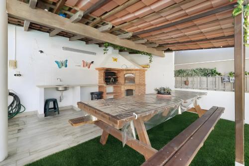 ทัศนียภาพภายนอกโรงแรม, Villa As Cumadres in อะเซเตา