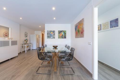 Marbella Suites - image 7