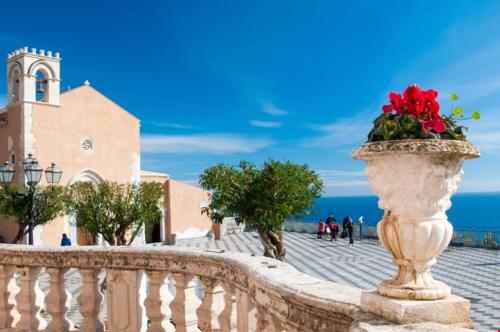 Appartamento tra mare e montagna Room Type - Two-Bedroom Deluxe Apartment with Balcony