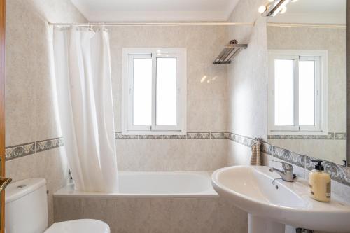Casa Chloe - image 2