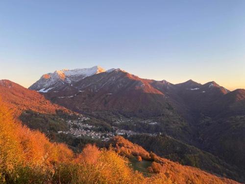 Viesnīcas āriene, Prima Del Cielo - Appartamento Lago in Esino Lario