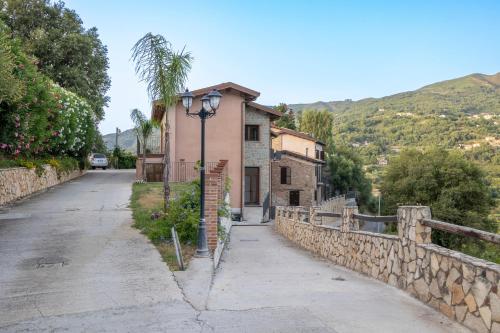 Viesnīcas āriene, Arcaloro Resort in Sant' Angelo di Brolo