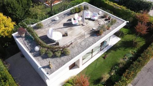 Villa Vista Lago - image 4
