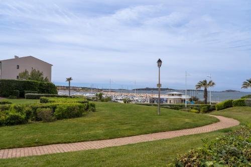 Appartement vue mer 100m plage - image 2