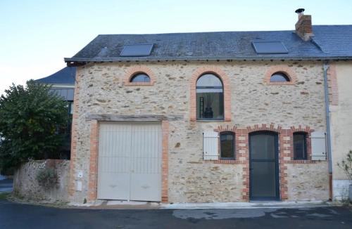 Viesnīcas āriene, Chambres D'hôtes Le Fer À Cheval (Chambres D'hotes Le Fer A Cheval) in Montreuil-sur-Maine