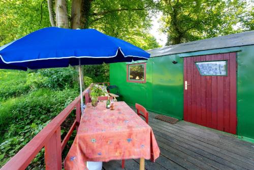 Hotelli välisilme, Ferien Tinyhaus im Tale in Ascheffel