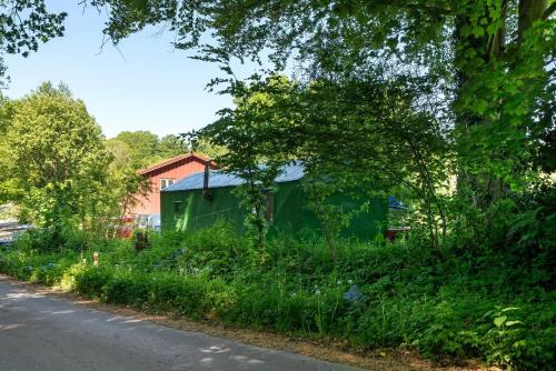 Hotelli välisilme, Ferien Tinyhaus im Tale in Ascheffel