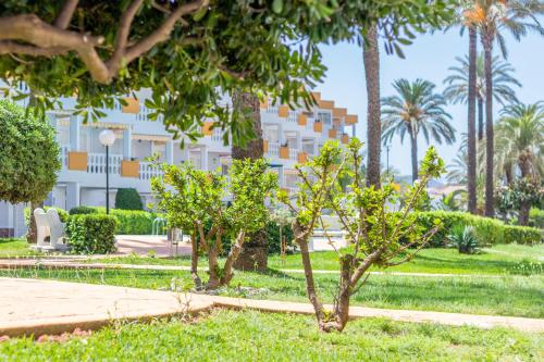 Exterior view, B22 Vistas al mar desde la terraza in Les Bovetes Beach