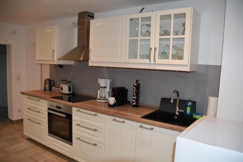 Kitchen, Casa Schrader in Oberneisen