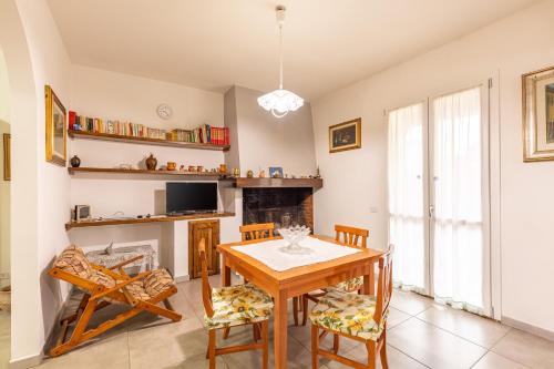 ทัศนียภาพภายนอกโรงแรม, Holiday House Giuliana in กัมปิ บิเซนซิโอ