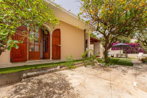 Villetta degli Ulivi gîte à louer Solànas