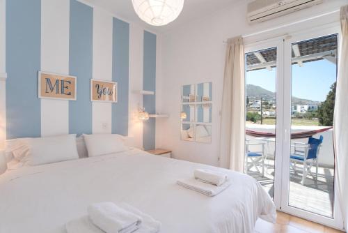 Livadia Seaside Studios 14