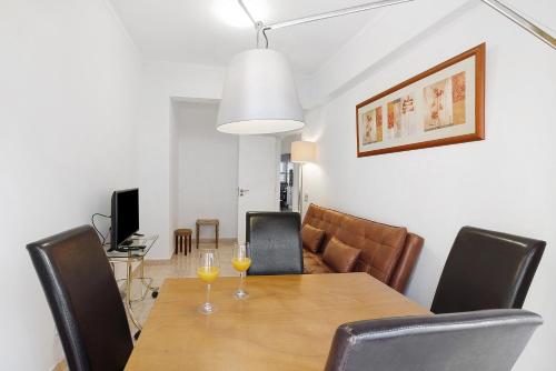 Happy House Central Apartment - image 3