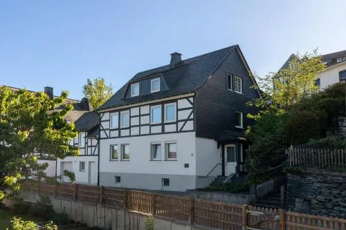 Ferienwohnung am Hügel in Schmallenberg, Deutschland