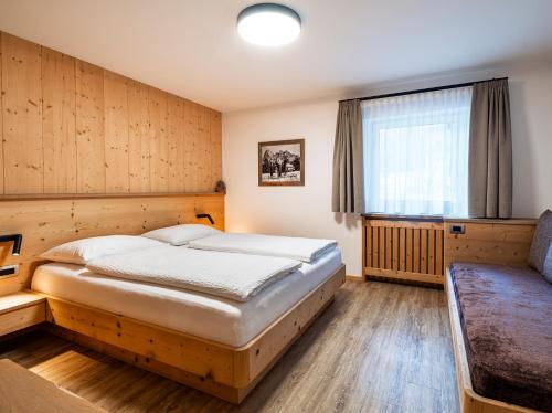 Stoffel Apartments Marie