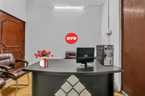 Lobby, Hotel O Star Stay Guest house opposite Kendriya Bhawan in Aliganj