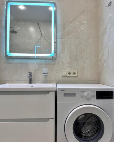 1bd Apartment in Sanville Park, Sviatopetrivske - 3 floor 630 in Sviatopetrivske