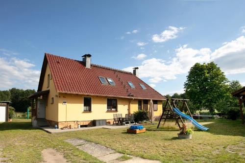 Viesnīcas āriene, Ferienhaus Engert mit Holzofensauna in Althuttendorf