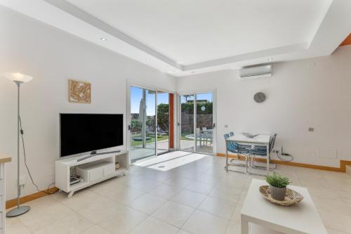 Villa Sunset Oasis - image 5