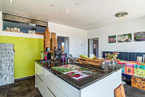 köök, La Maisonannette in Vinningen