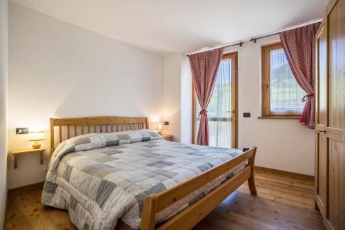 Viesnīcas āriene, Agritur piazera con terrazzo in Ronzo Chienis