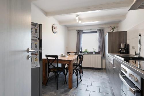 Фасада на хотела, Ferienhaus Op´n Doerp in Wesselburen