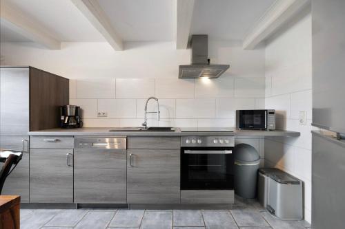 кухня, Ferienhaus Op´n Doerp in Wesselburen