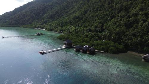 Vue extérieure, Mantastic Scuba and Lodge in Raja Ampat