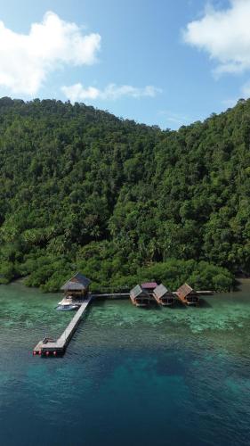 Vue extérieure, Mantastic Scuba and Lodge in Raja Ampat