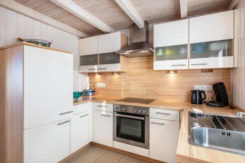 virtuve, Ferienhaus Aquamarin in Wesselburenerkoog